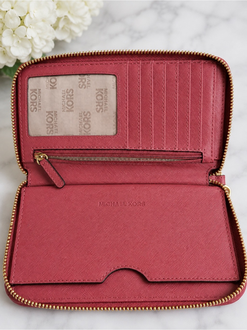 For nurse! Michael Kors Rose mauve Zip-Around Wallet with Gold MK Logo - Picture 5 of 5